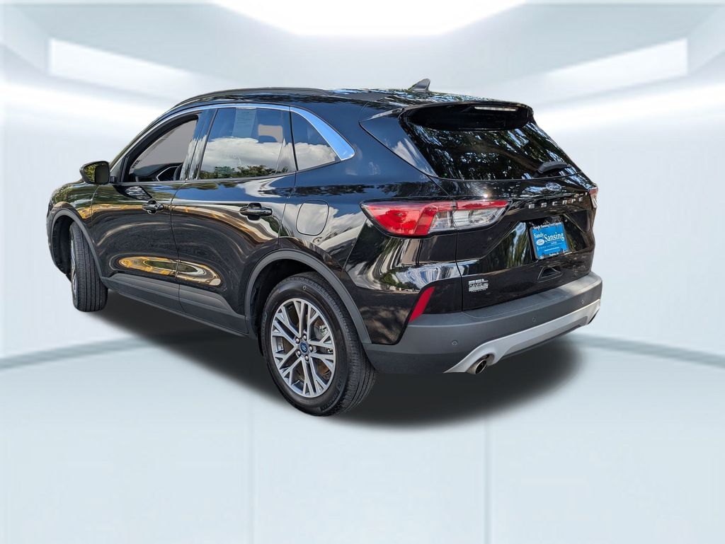 2021 Ford Escape SEL photo 2