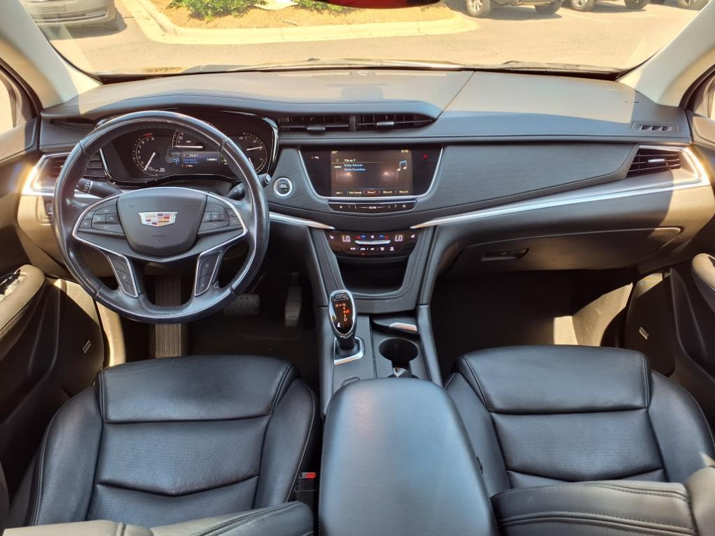 2018 Cadillac XT5 Luxury photo 25