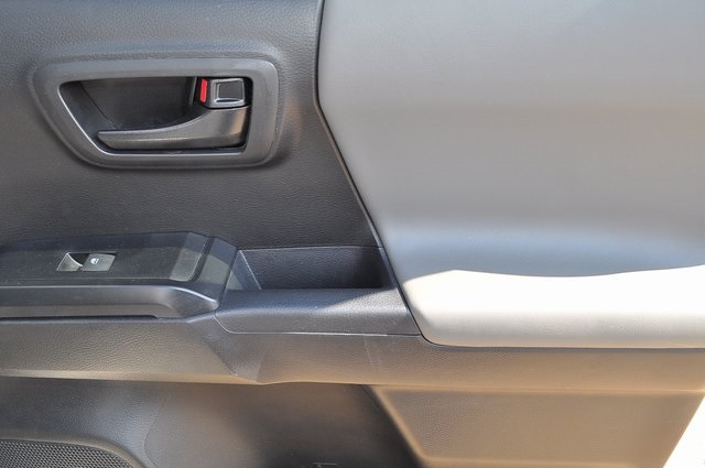 2023 Toyota Tacoma SR 4x4 Double Cab photo 26