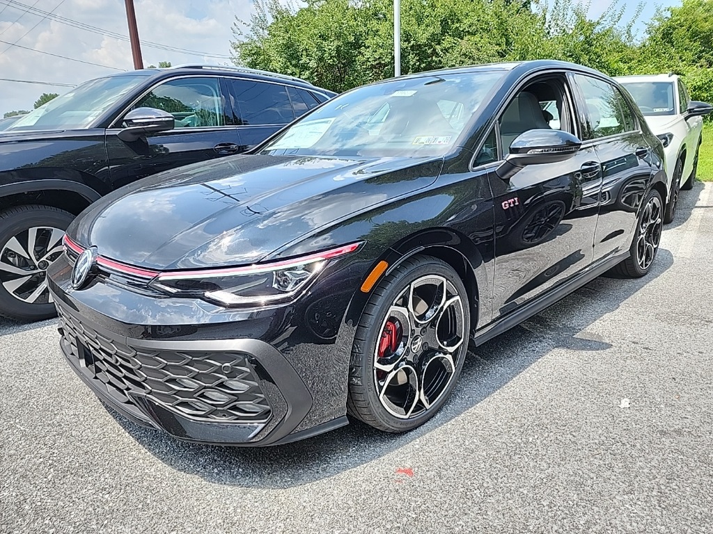 2025 Volkswagen Golf GTI Autobahn's photo