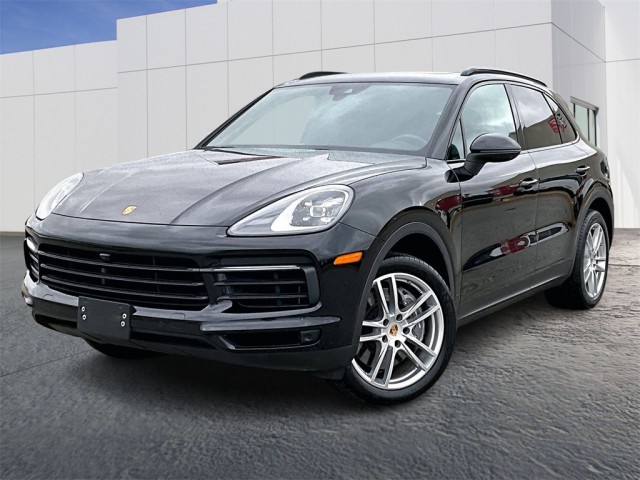 2023 Porsche Cayenne Base's photo