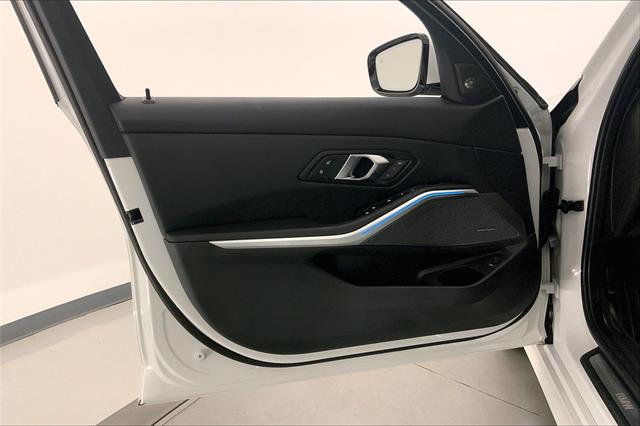 2024 Bmw 330i photo 21