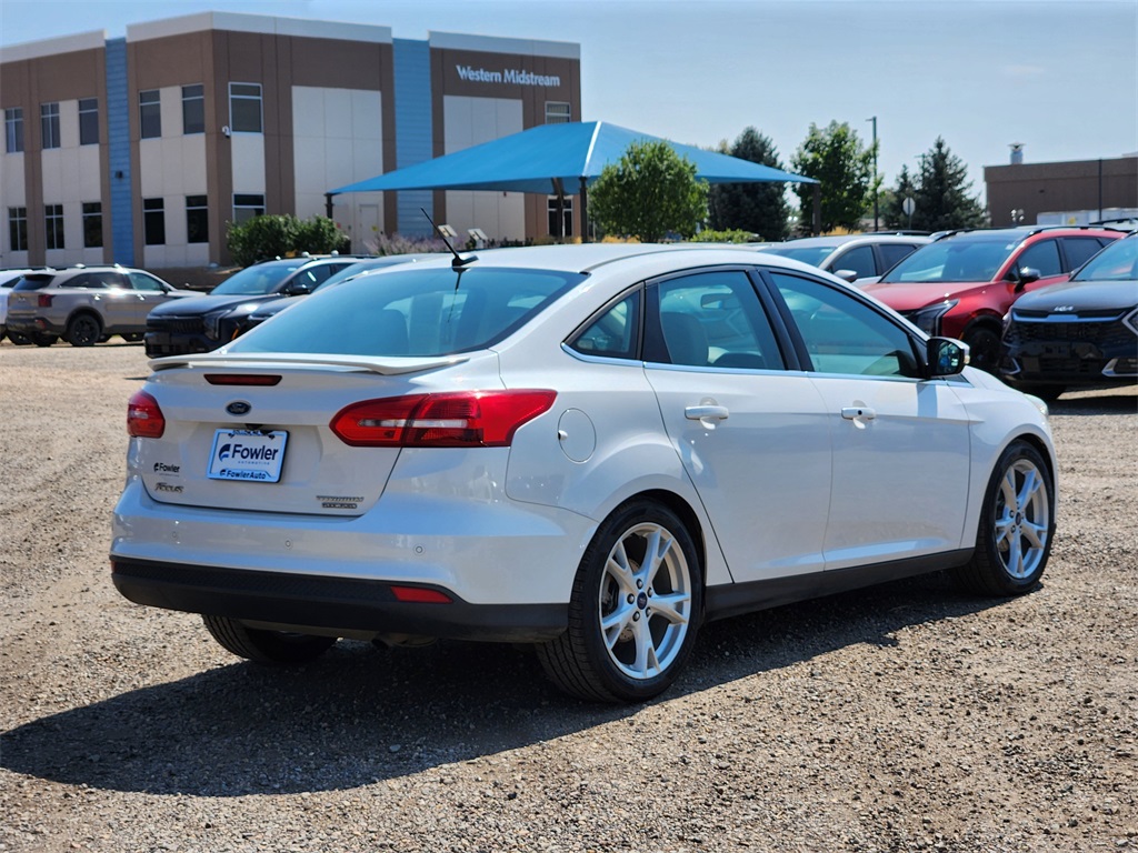 2015 Ford Focus Titanium photo 3