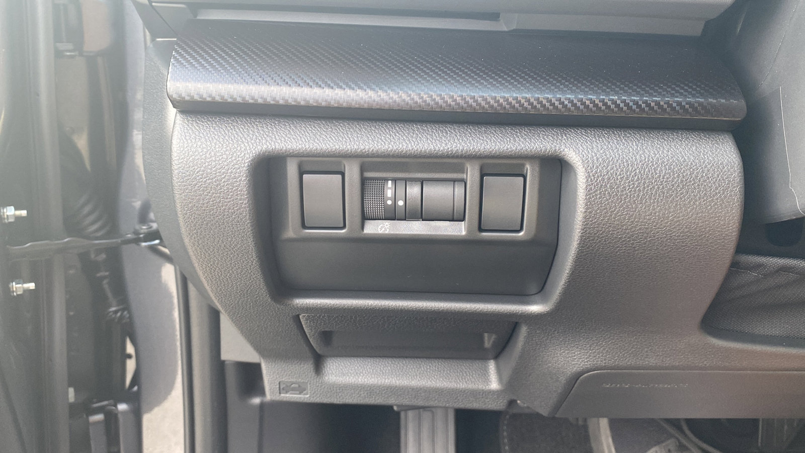 2025 Subaru Crosstrek Premium photo 17