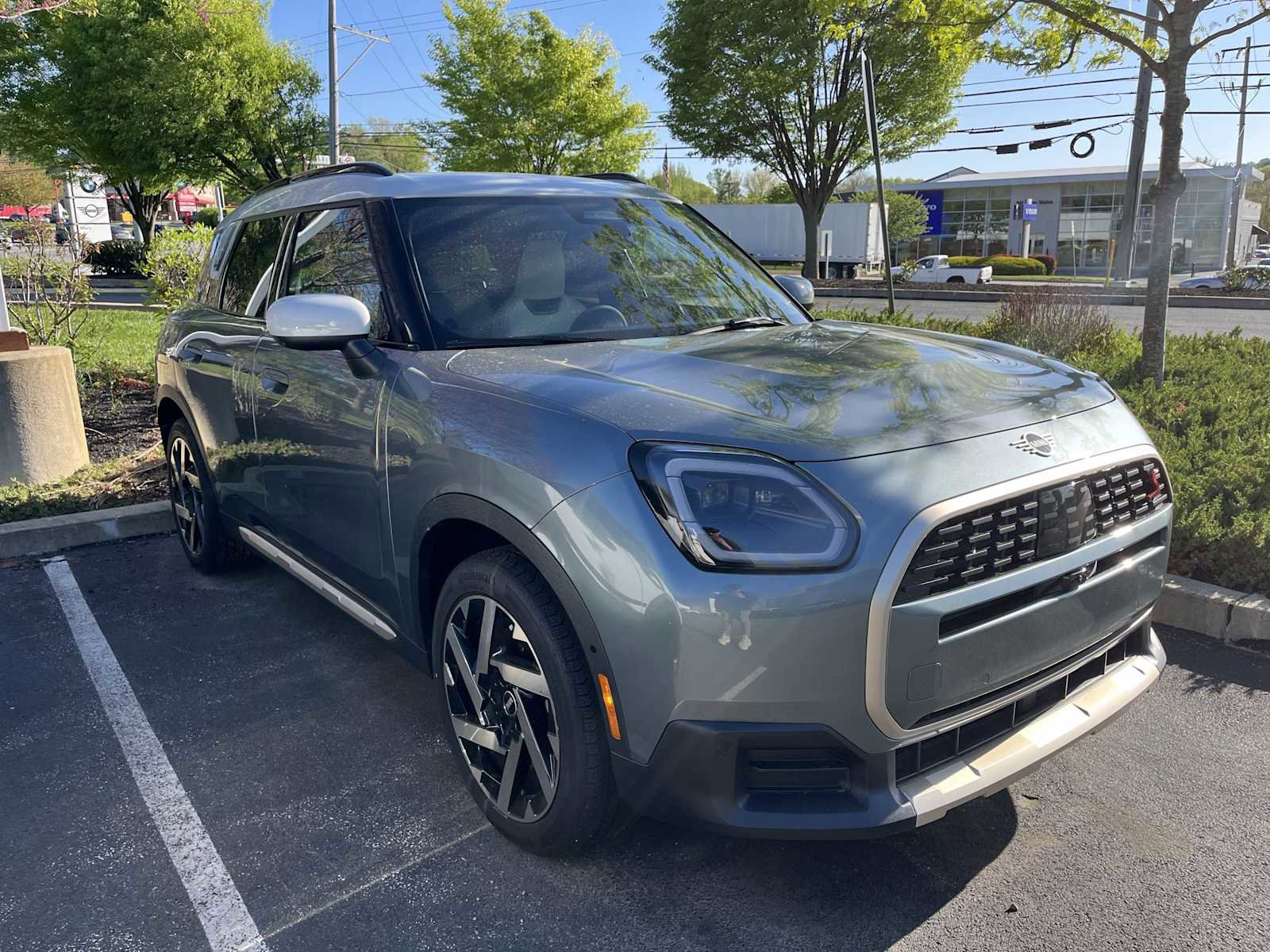 2025 Mini Cooper S ALL4 photo 2