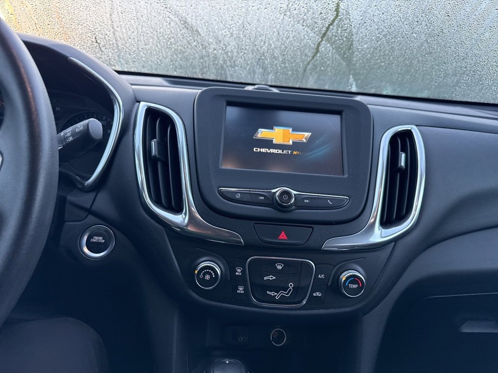 2018 Chevrolet Equinox LT photo 7