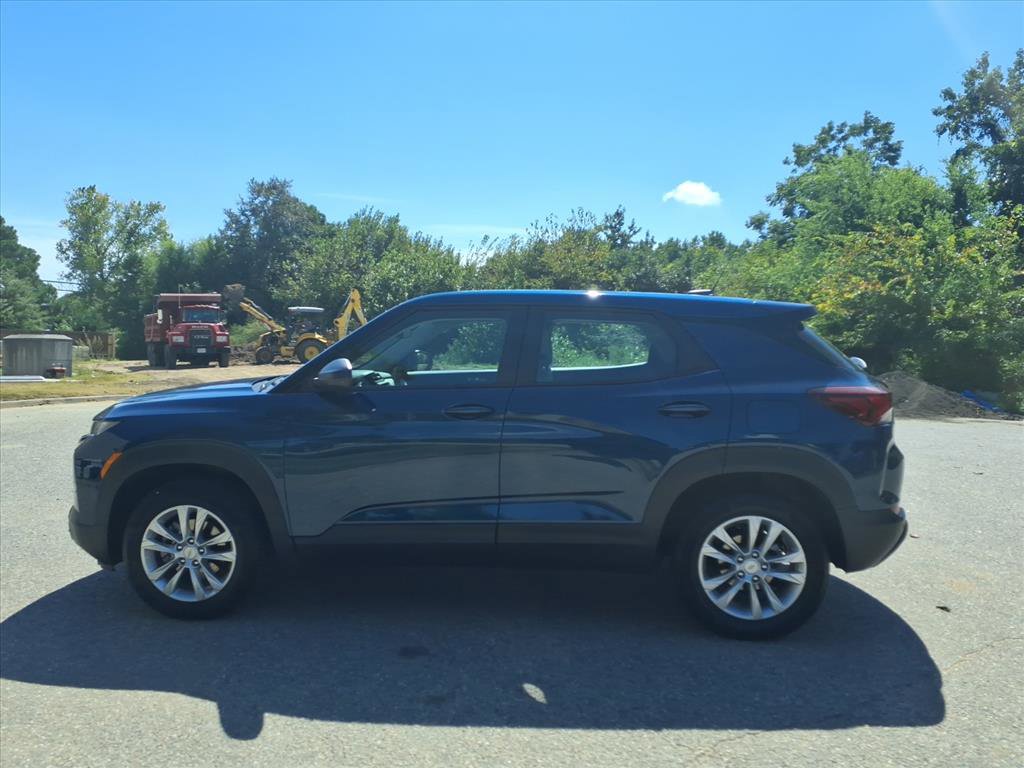 2021 Chevrolet Trailblazer LS photo 4