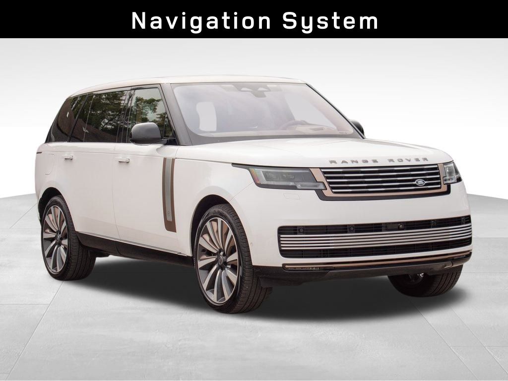 2022 Land Rover Range Rover SV photo 3