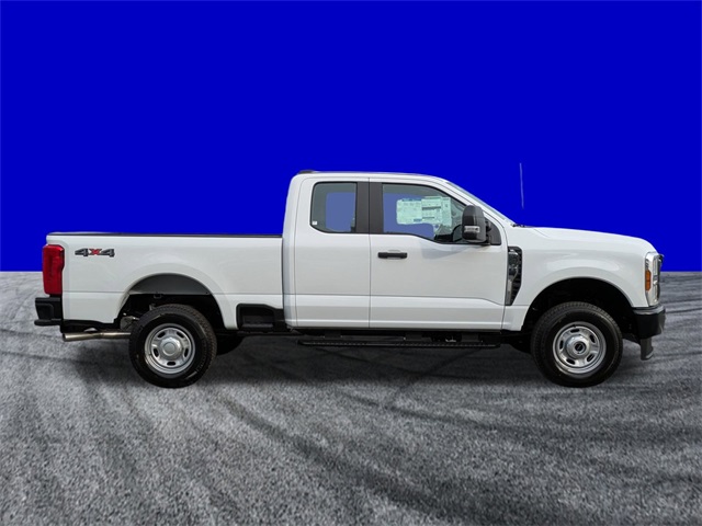 2026 Ford F-250 XL photo 3