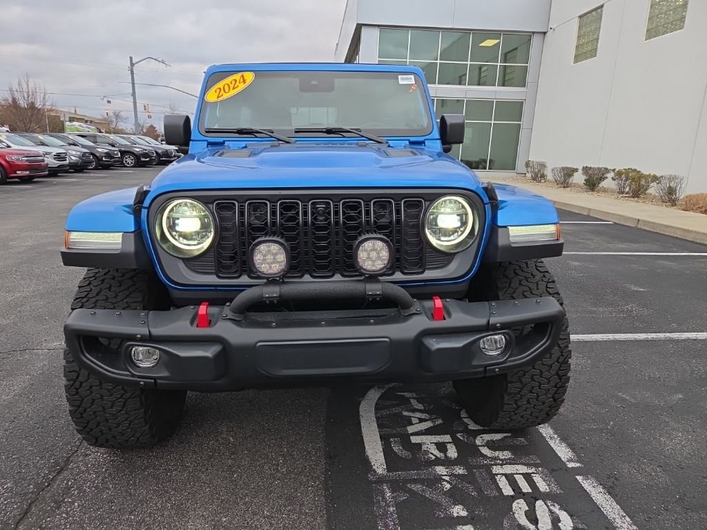 2024 Jeep Wrangler Rubicon X photo 3