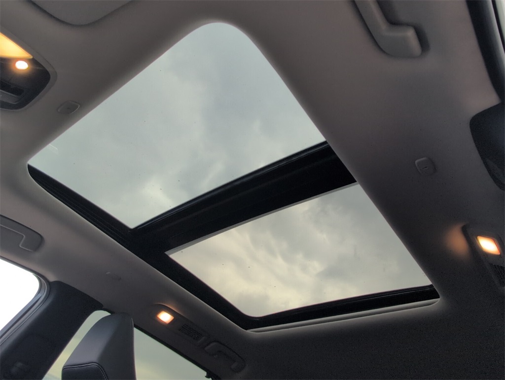 2026 Infiniti QX60 Luxe photo 10