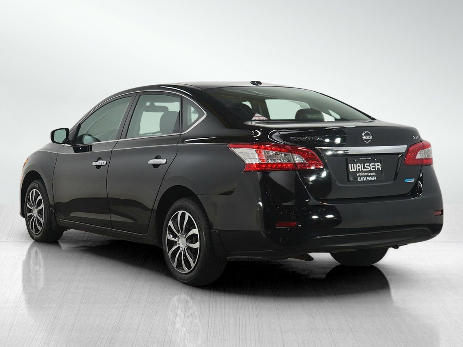 2014 Nissan Sentra SV photo 3
