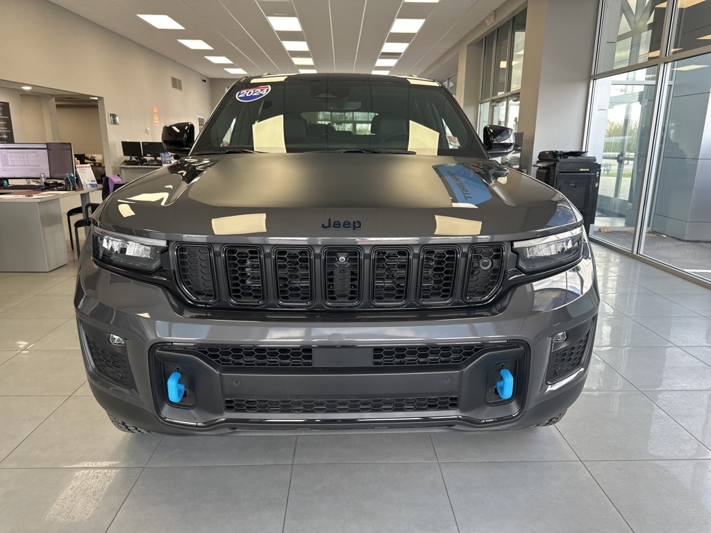 2024 Jeep Grand Cherokee Trailhawk 4xe photo 2