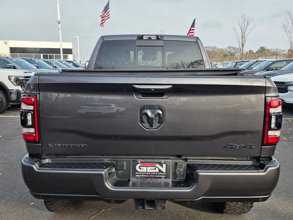 2022 Ram 2500 Limited photo 3