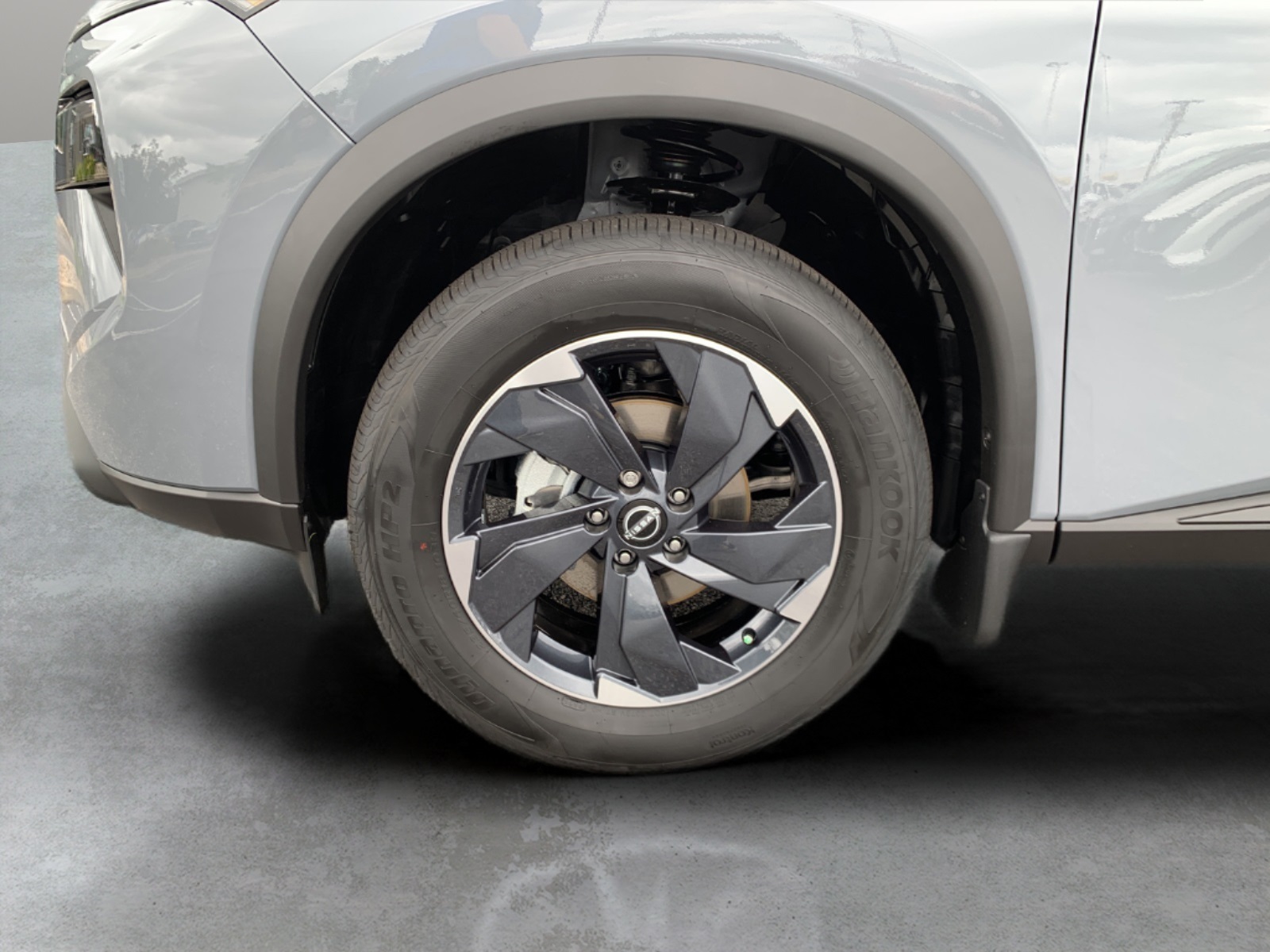 2026 Nissan Rogue SV photo 8