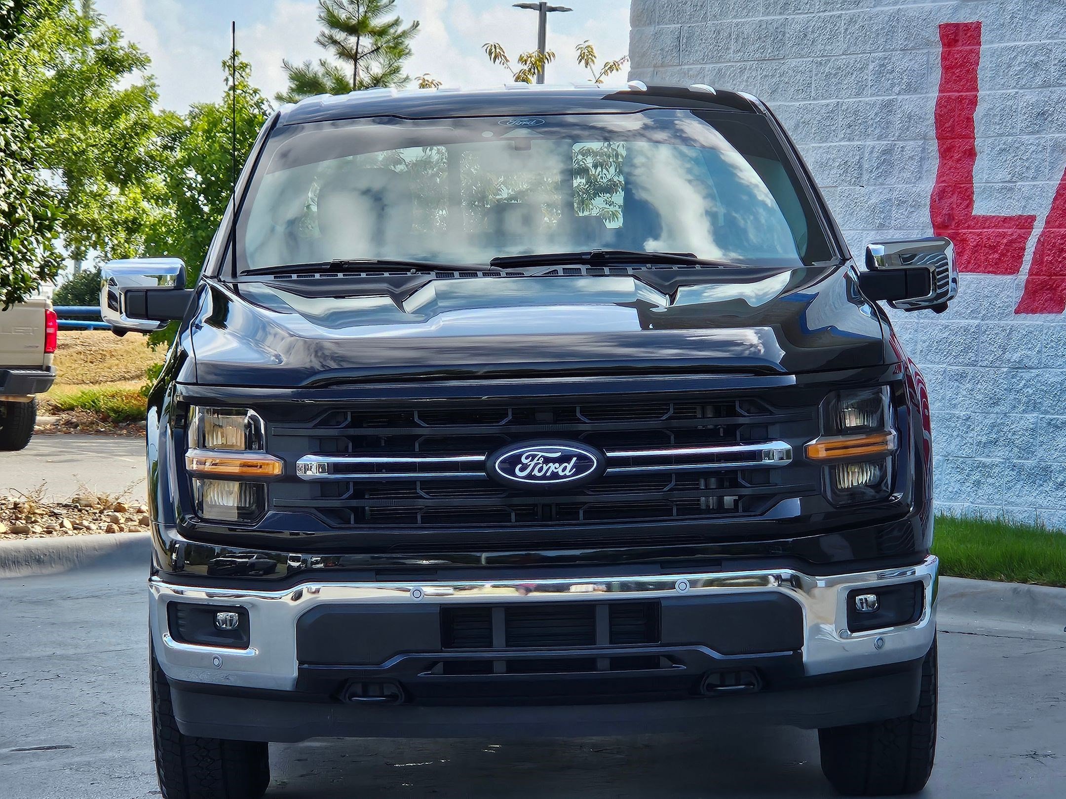 Used 2024 Ford F-150 XLT with VIN 1FTFW3LD5RFB45831 for sale in Little Rock