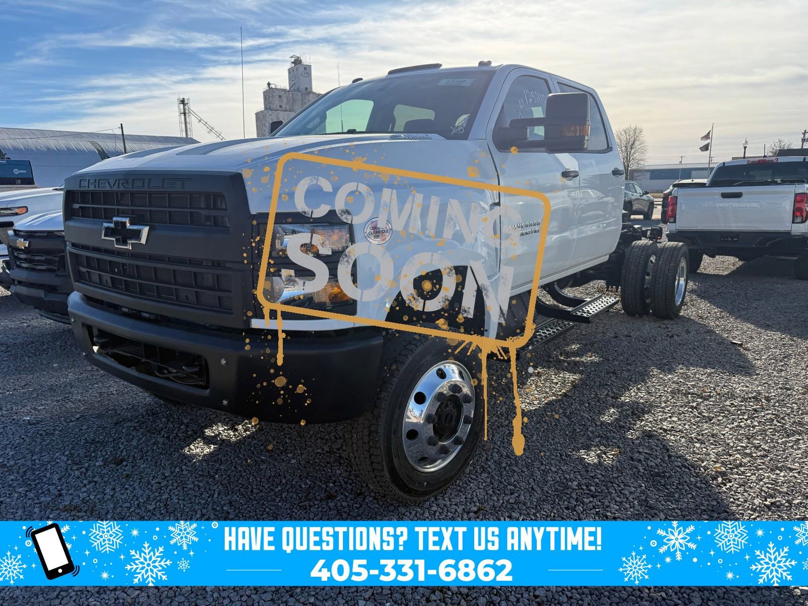 2024 Chevrolet Silverado 4500 Medium Duty Chassis Cab Work Truck's photo