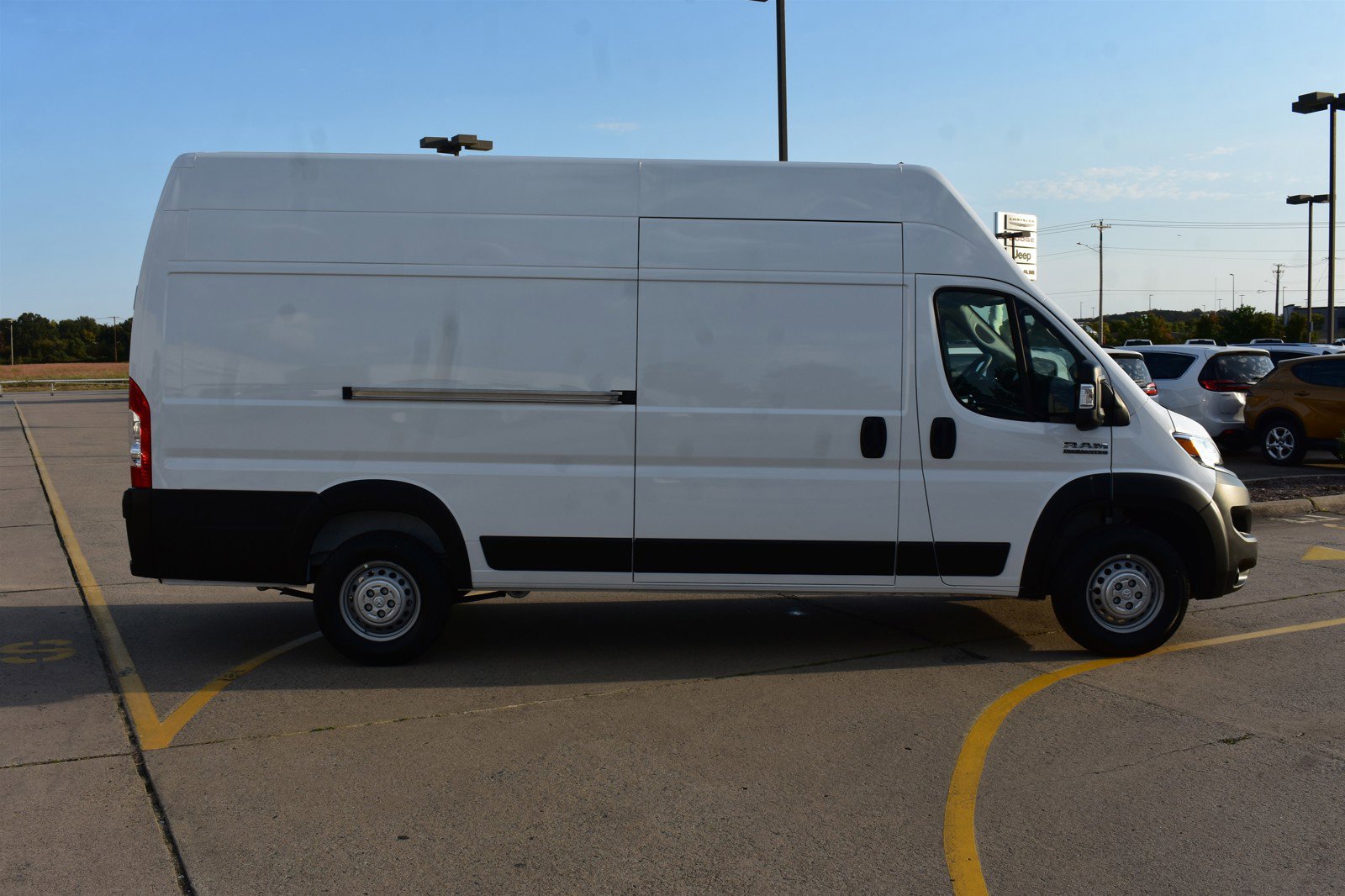2025 Ram ProMaster 3500 photo 3