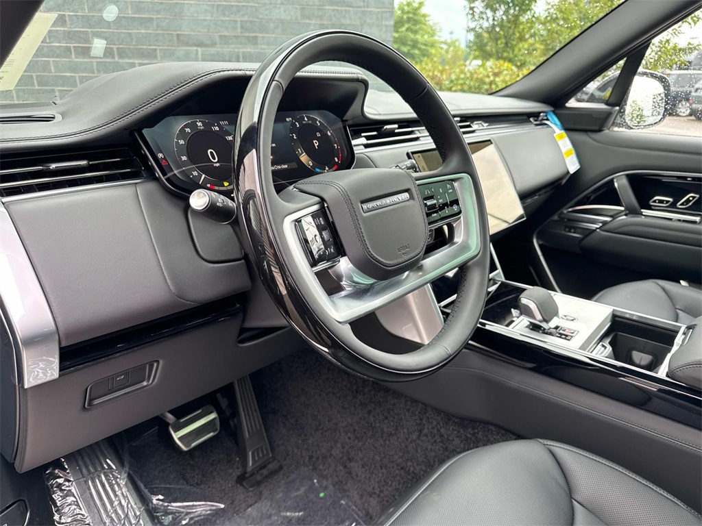 2025 Land Rover Range Rover Autobiography photo 17