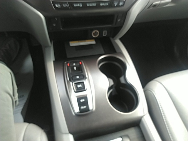 2022 Honda Pilot Special Edition photo 4
