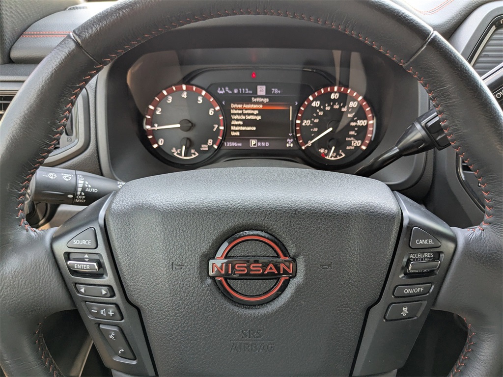 2024 Nissan Titan PRO-4X photo 32