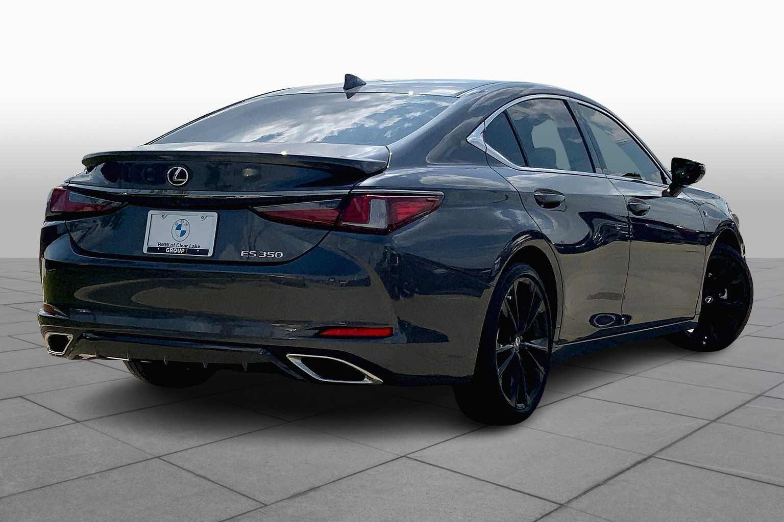 2022 Lexus ES F SPORT Handling photo 12