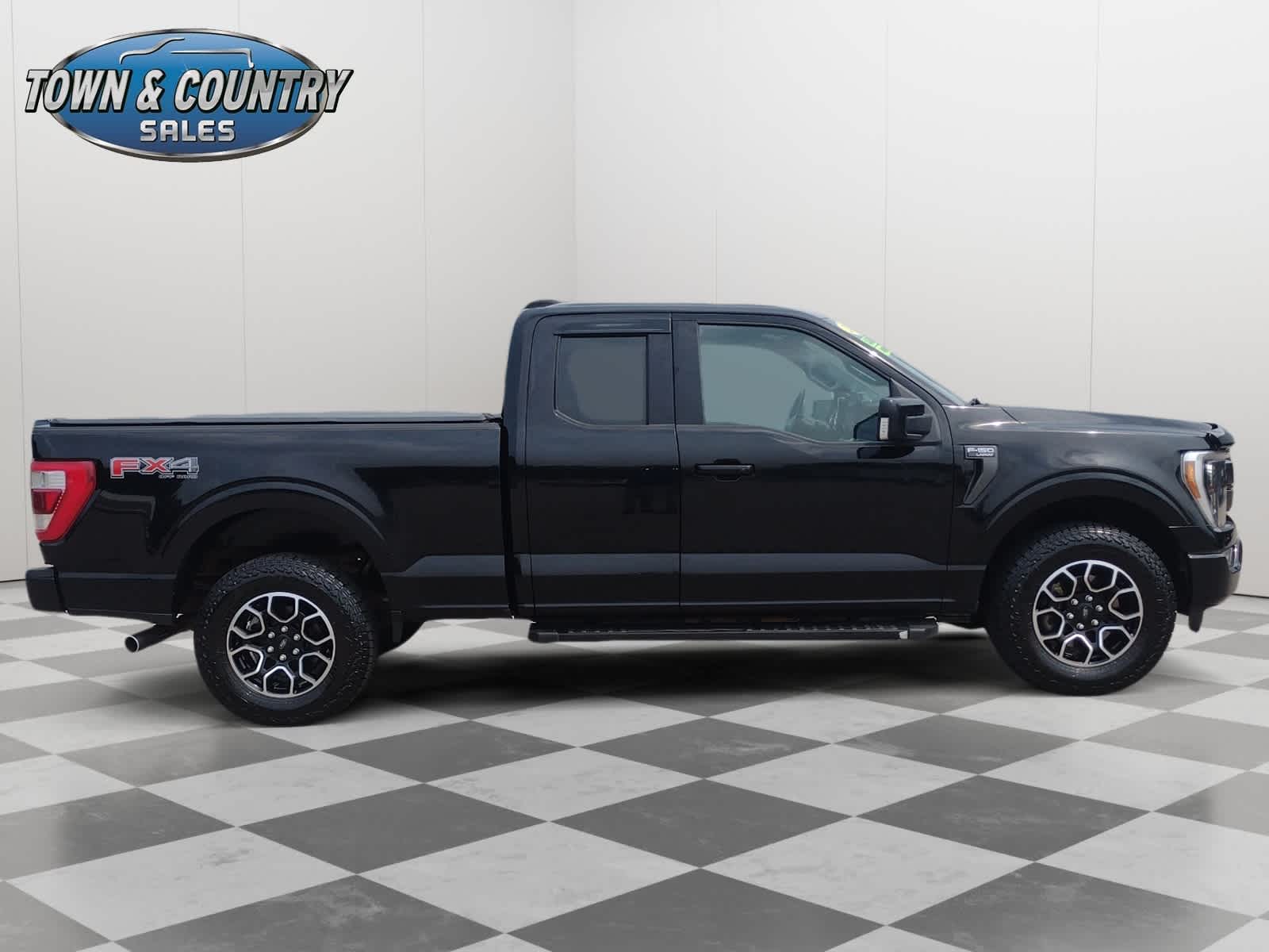 2021 Ford F-150 Lariat photo 8