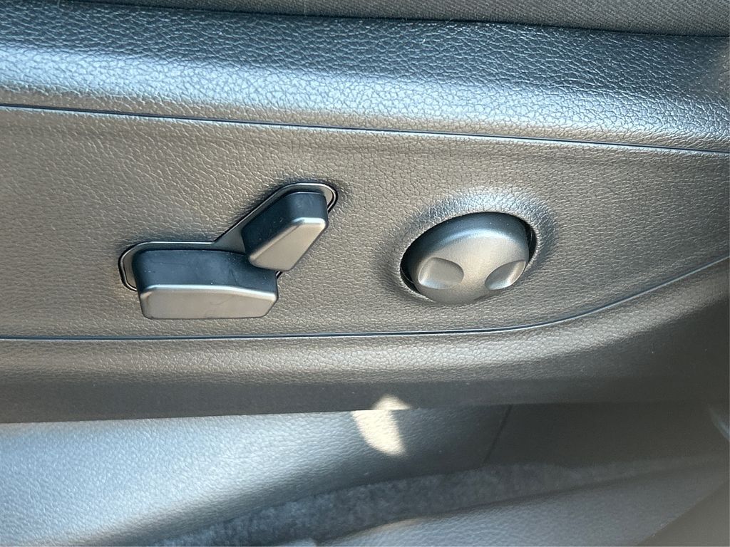 2026 Ram 1500 Big Horn Lone Star photo 29