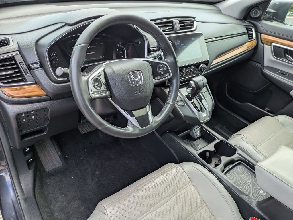 2019 Honda CR-V Touring photo 9