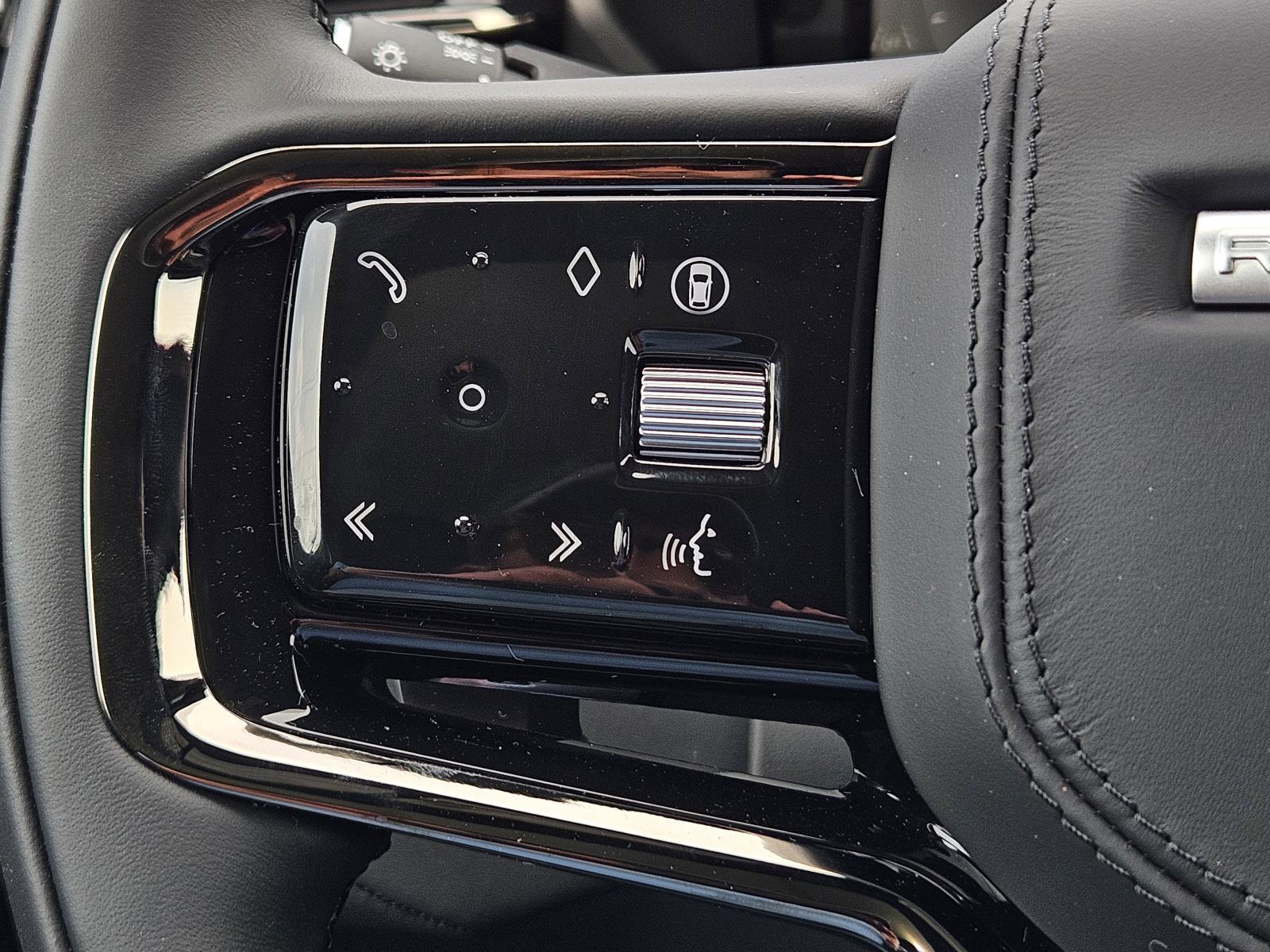 2026 Land Rover Range Rover Velar SE photo 15