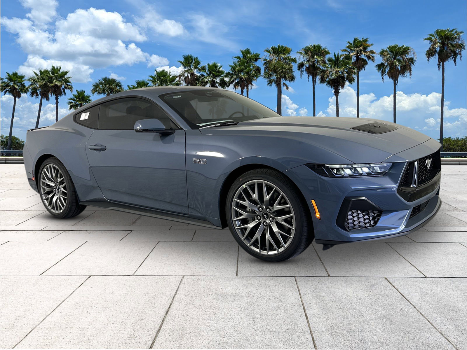 2025 Ford Mustang GT Premium photo 2