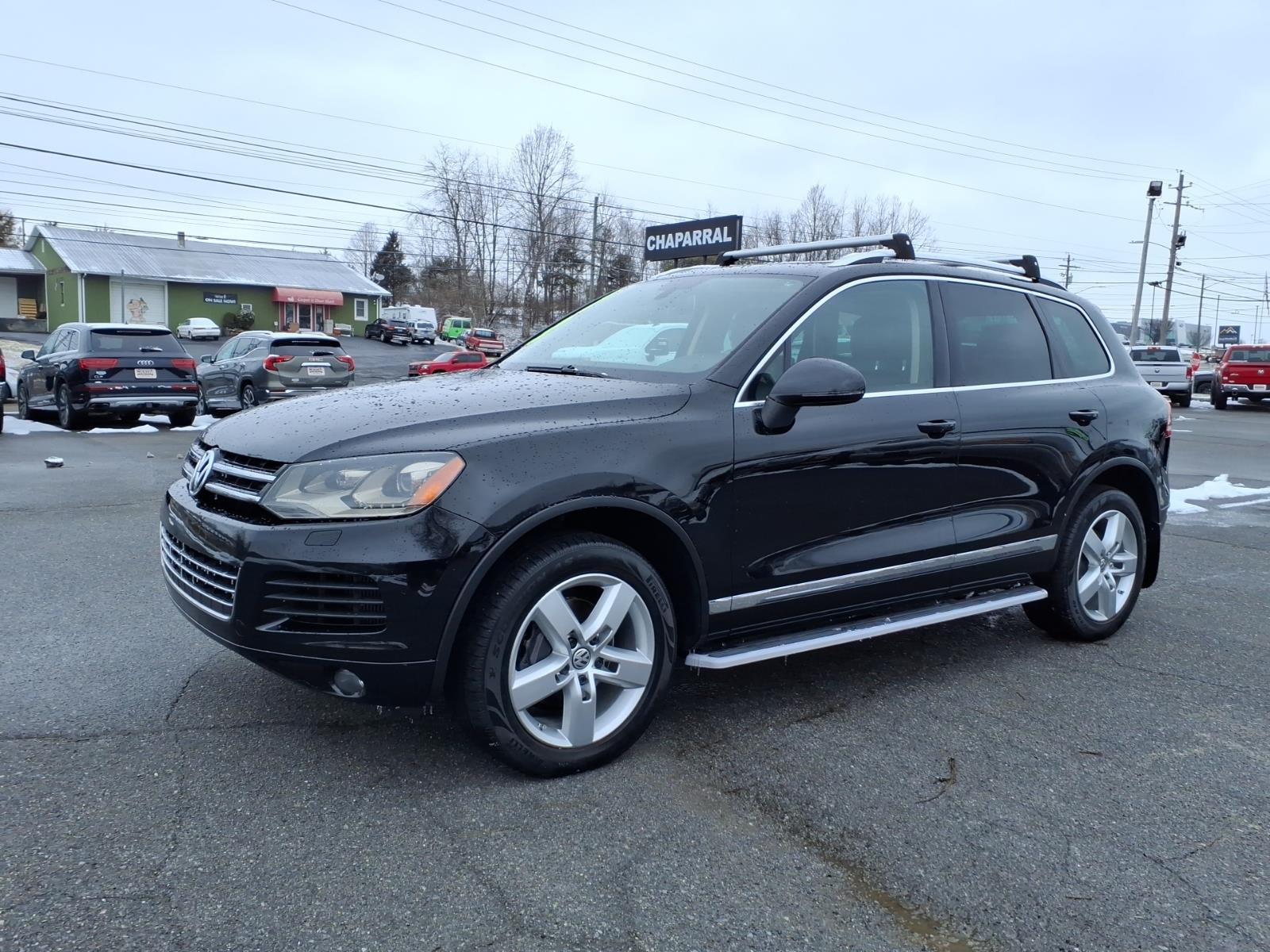 2013 Volkswagen Touareg Sport