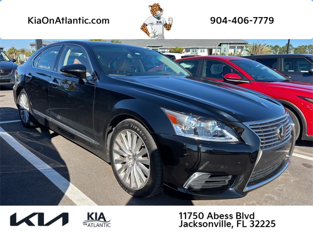 2014 Lexus LS Base's photo