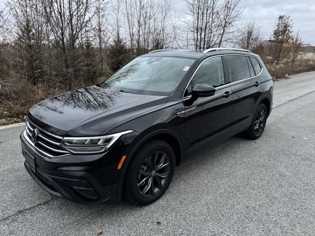 2022 Volkswagen Tiguan SE's photo