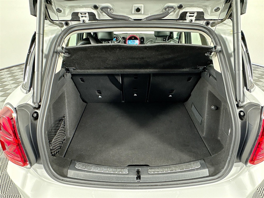 2022 Mini Cooper S ALL4 photo 28