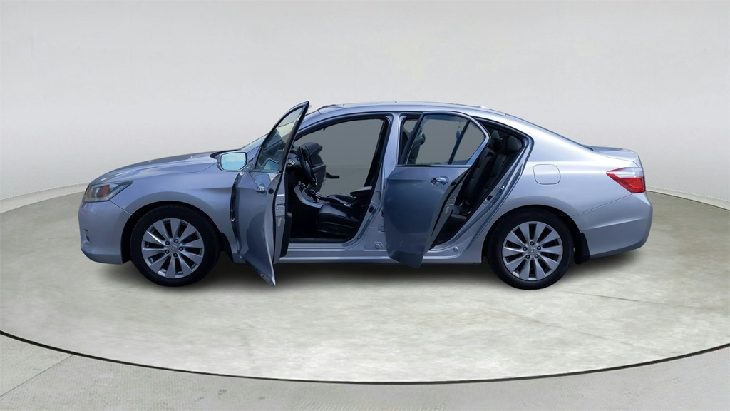 2013 Honda Accord EX-L photo 12
