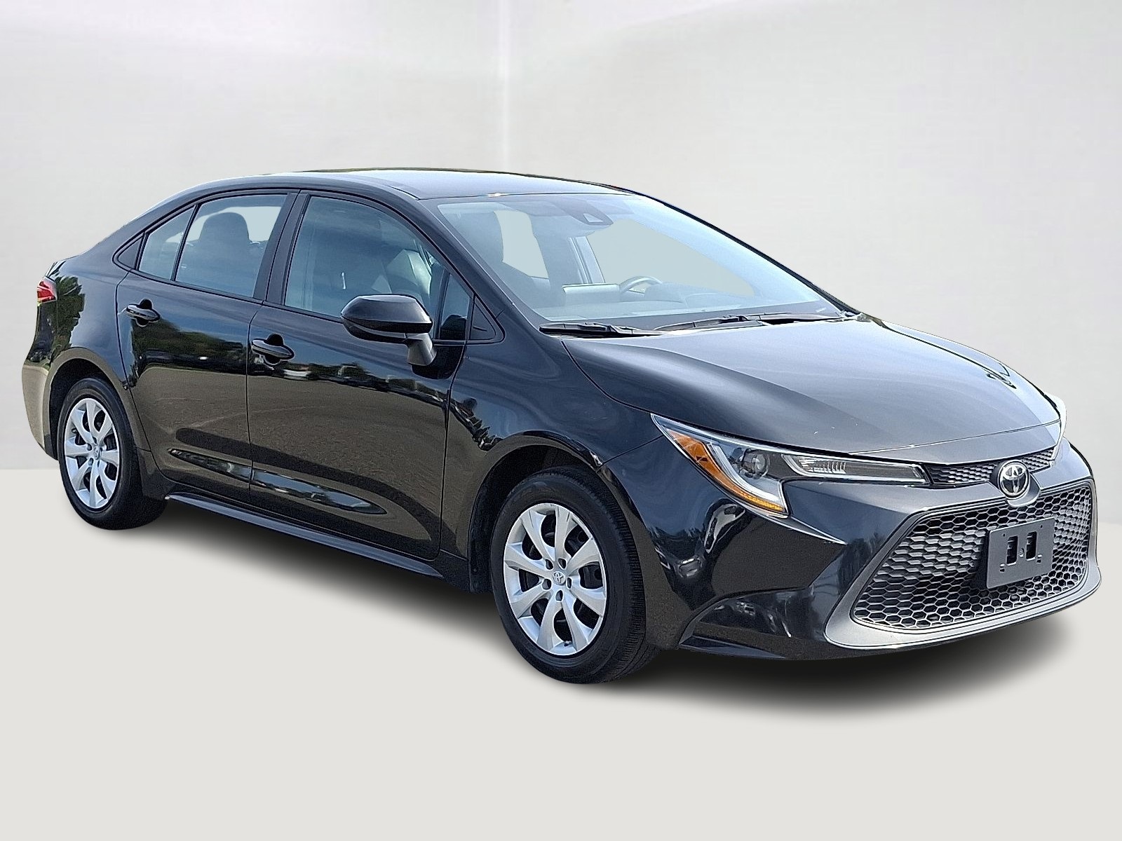 2022 Toyota Corolla LE photo 3