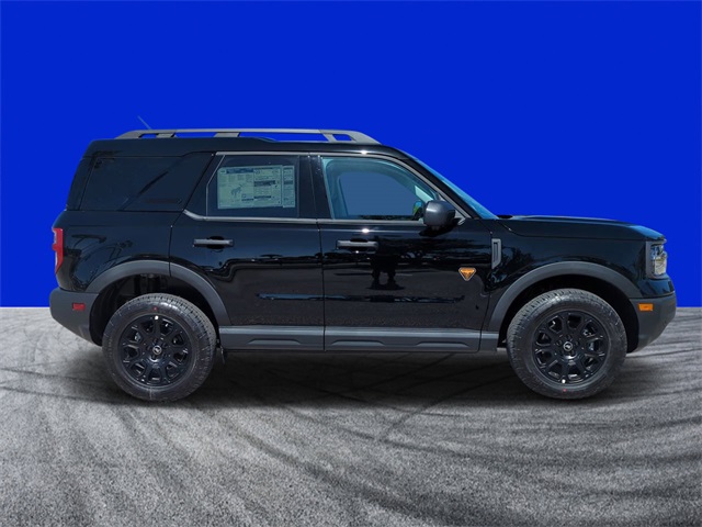 2025 Ford Bronco Sport Badlands photo 2