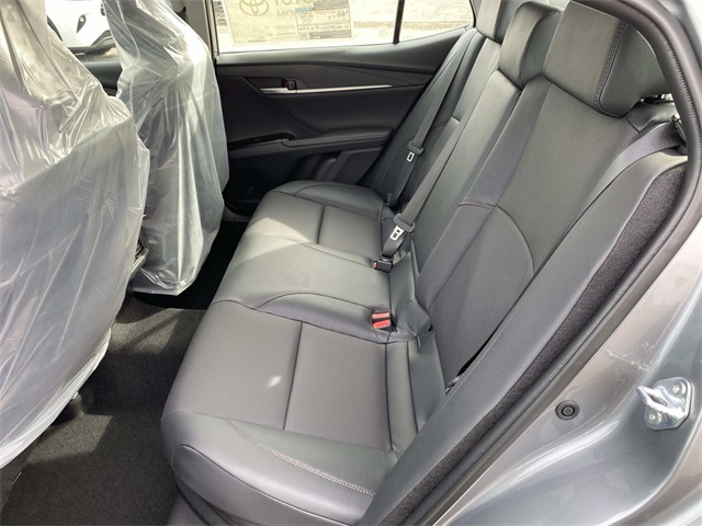 2025 Toyota Camry XLE photo 6