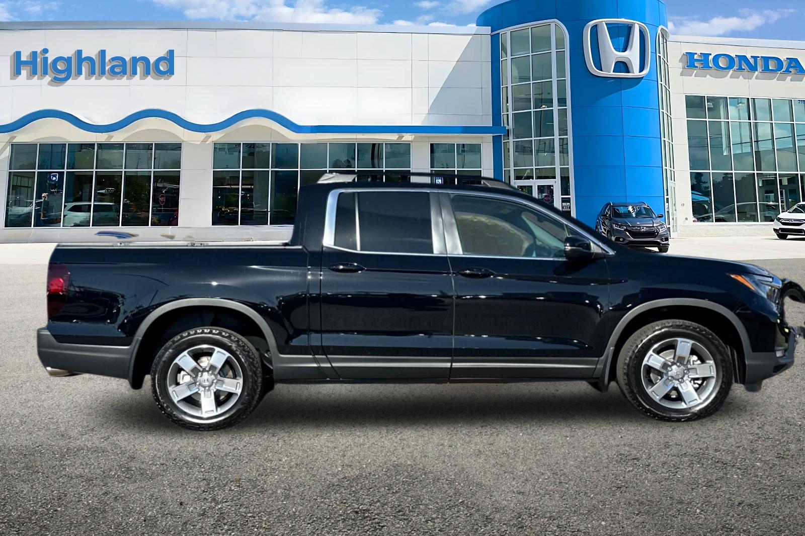 2025 Honda Ridgeline RTL photo 6