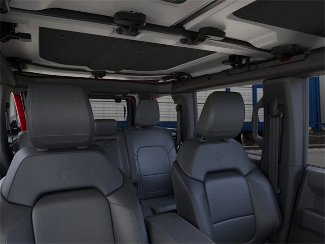 2025 Ford Bronco Badlands photo 11