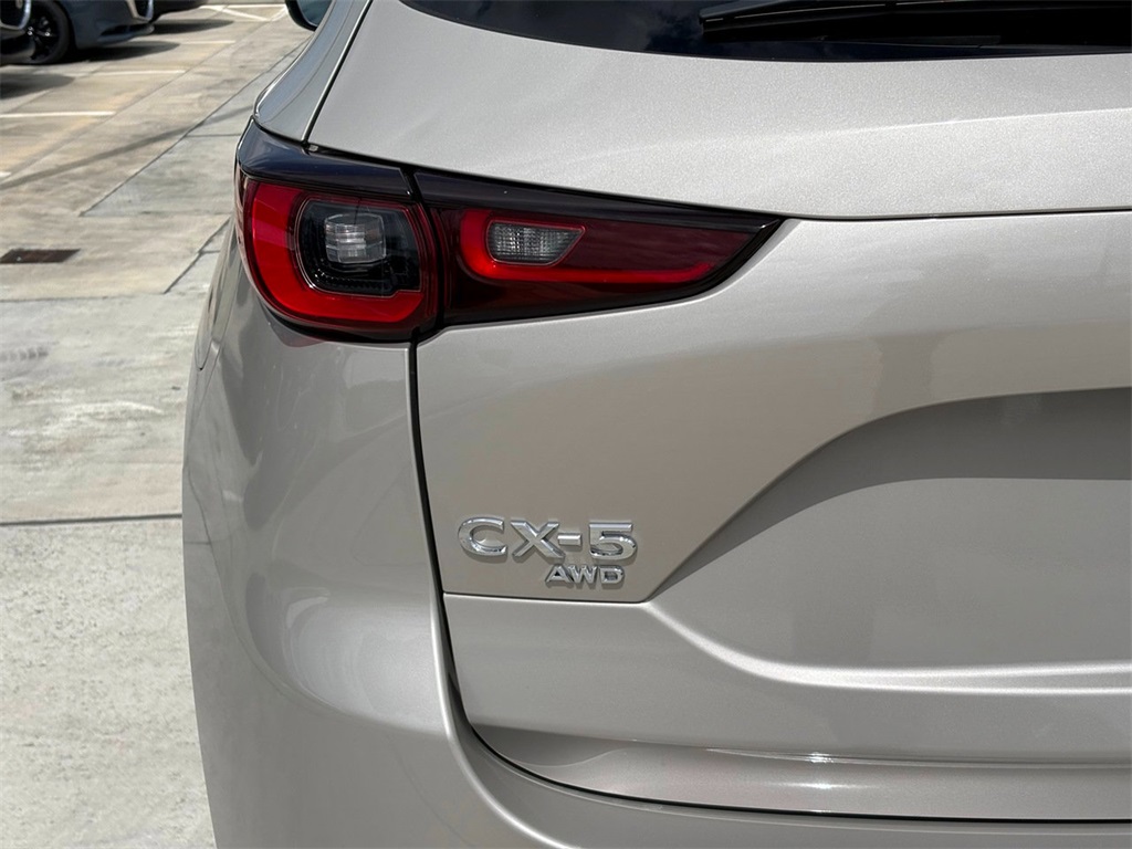 2025 Mazda CX-5 2.5 S Preferred photo 4