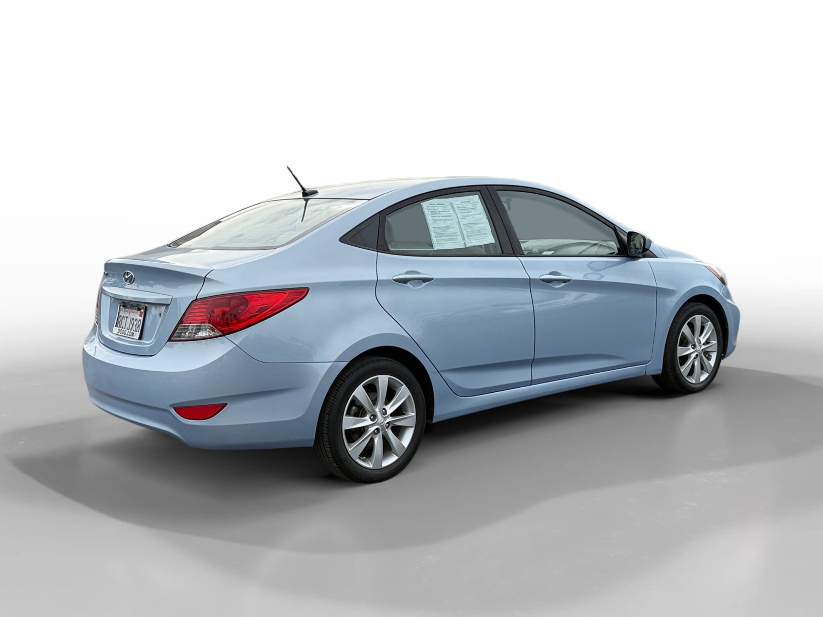 2012 Hyundai Accent GLS photo 5