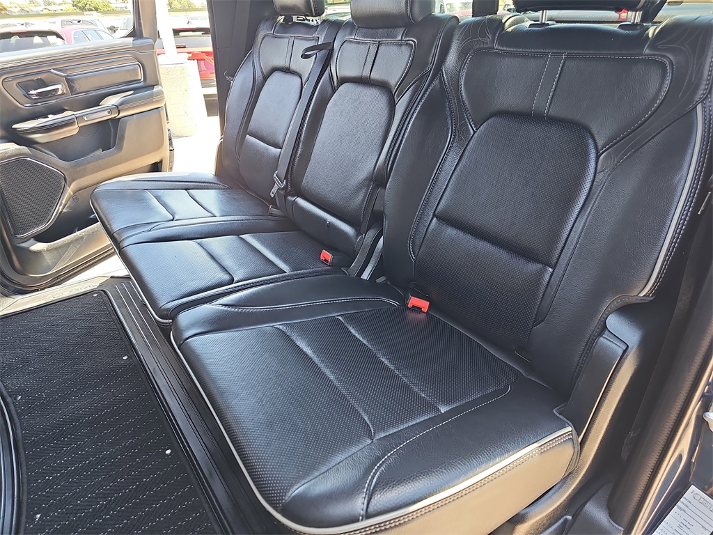 2023 Ram 1500 Limited photo 13
