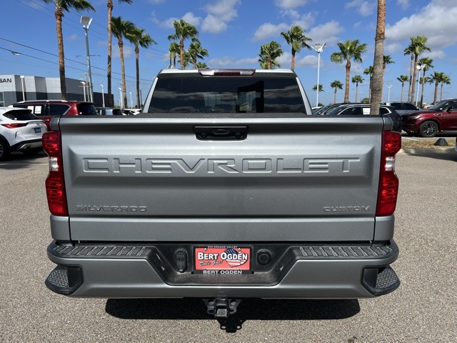 2023 Chevrolet Silverado 1500 Custom photo 6