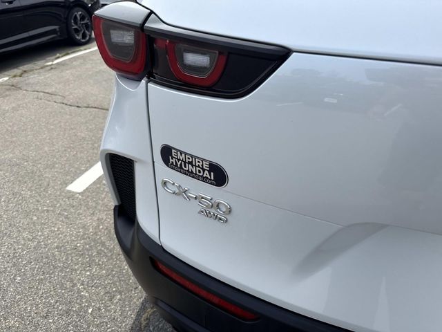 2023 Mazda CX-50 2.5 Preferred Plus photo 5