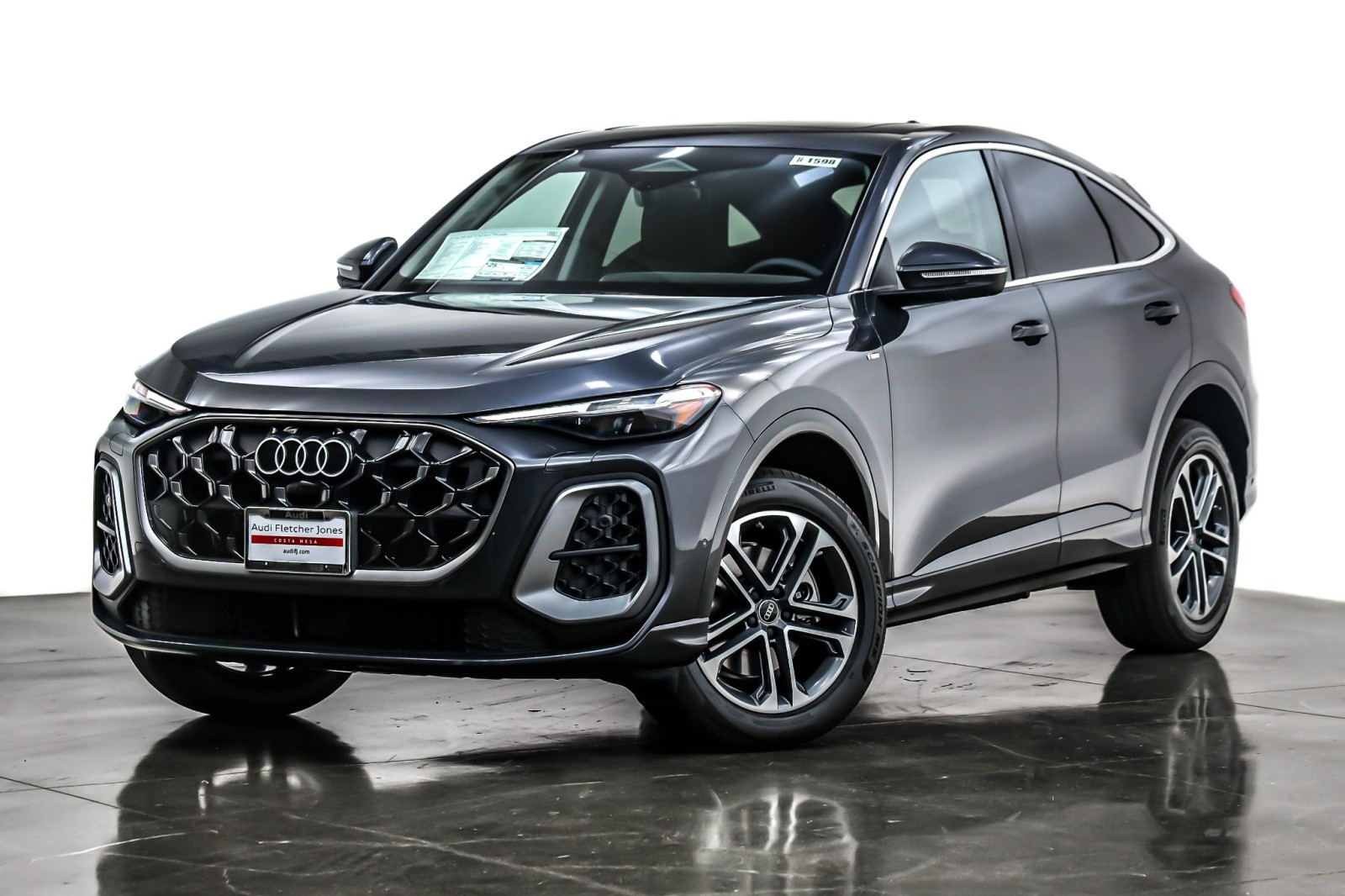 2025 Audi New Q5 Sportback Premium Plus's photo