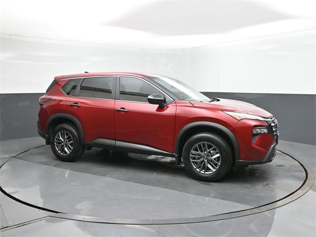 2026 Nissan Rogue S photo 10