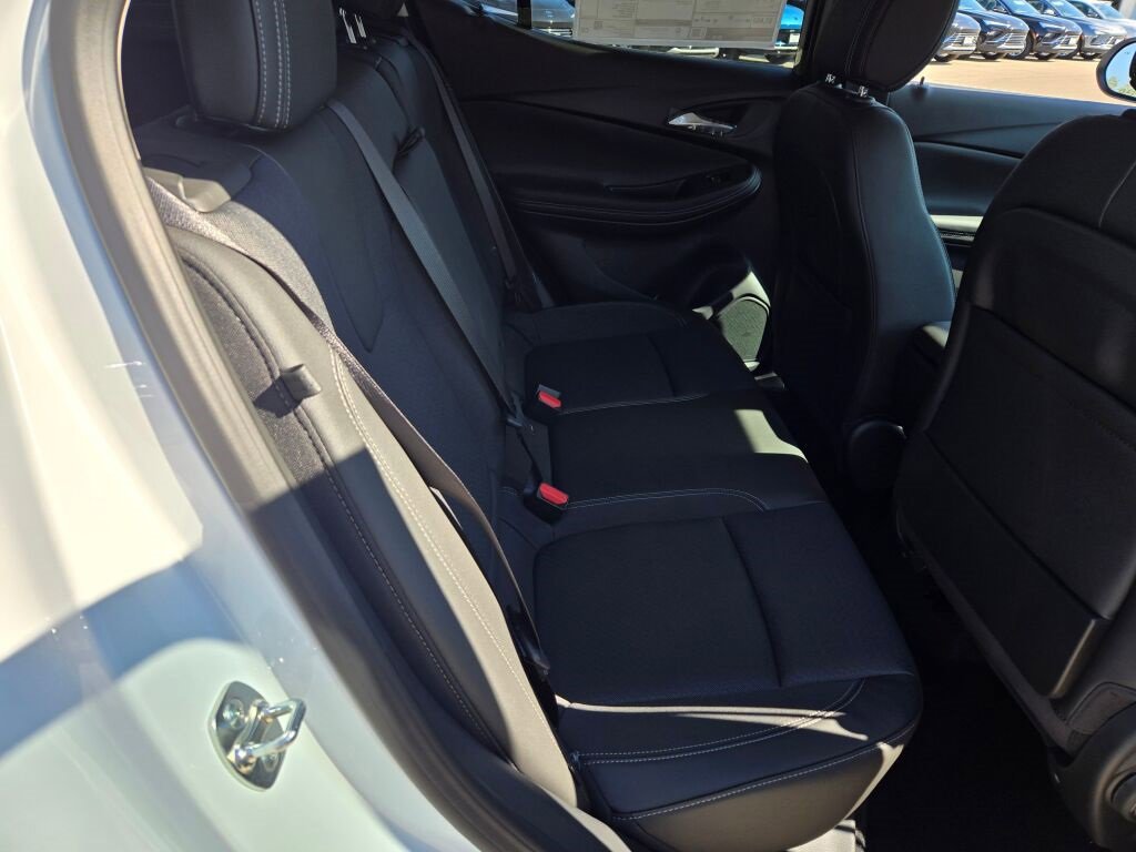 2026 Buick Encore GX Preferred photo 7