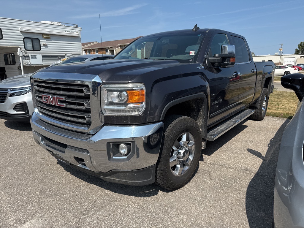 2015 Gmc Sierra 2500 HD SLT photo 2